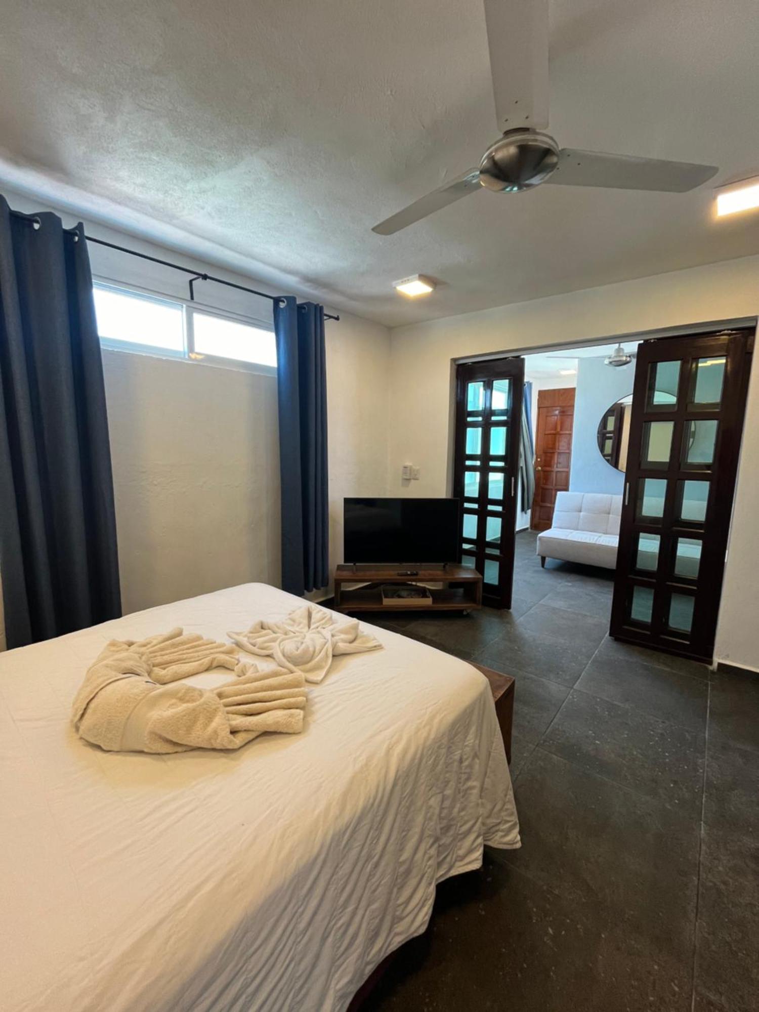 Hostelito Hotel Cozumel Exterior photo